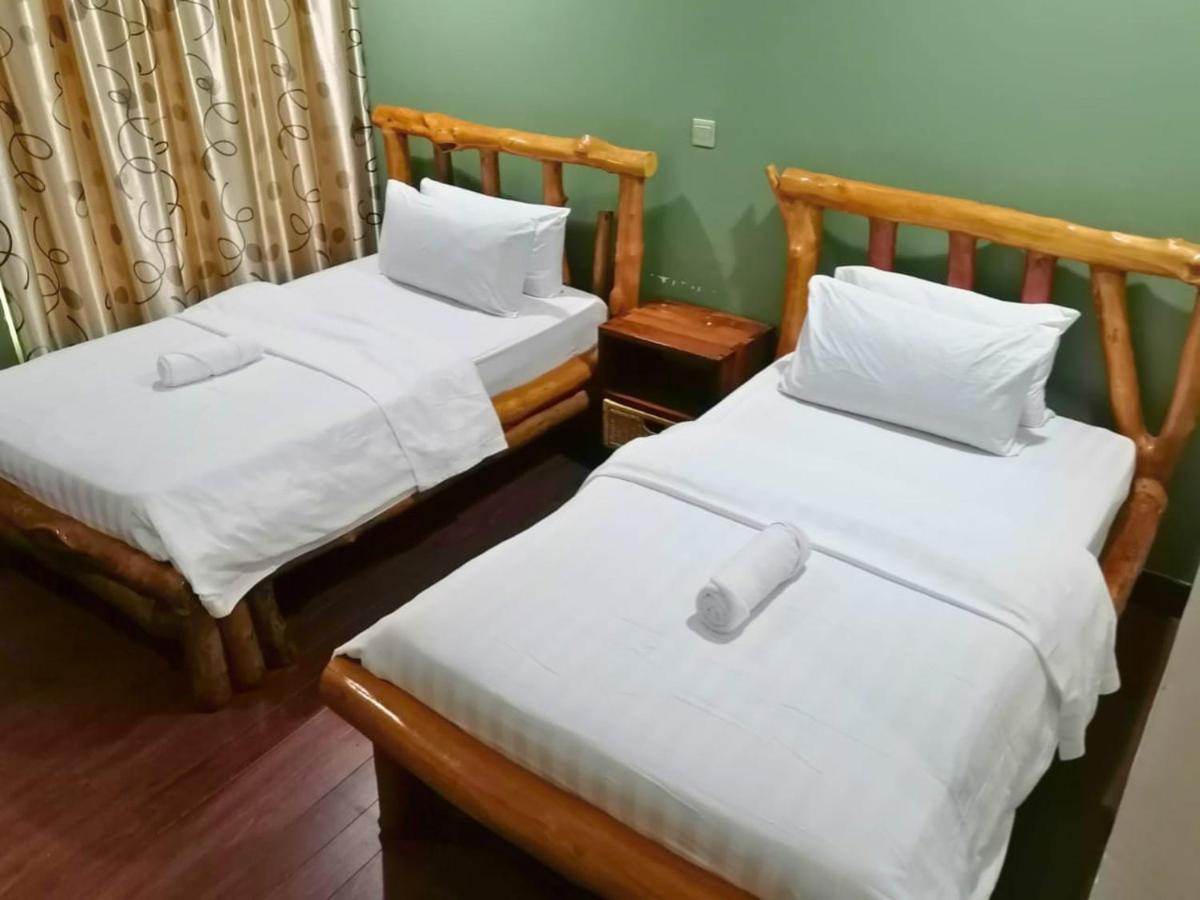 900 Inn Bintulu Dış mekan fotoğraf