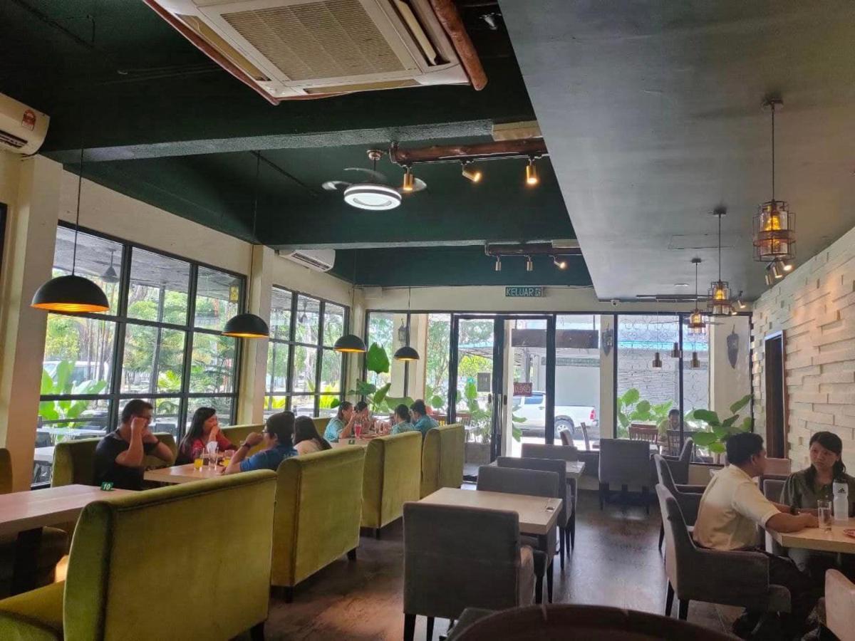 900 Inn Bintulu Dış mekan fotoğraf