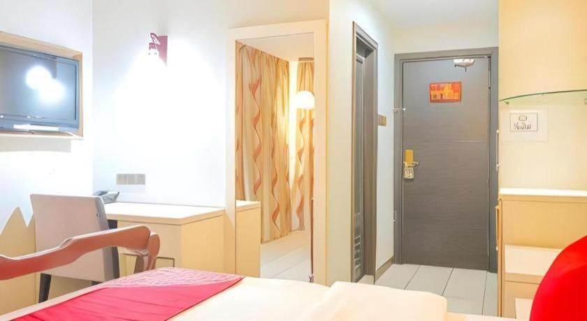 900 Inn Bintulu Dış mekan fotoğraf