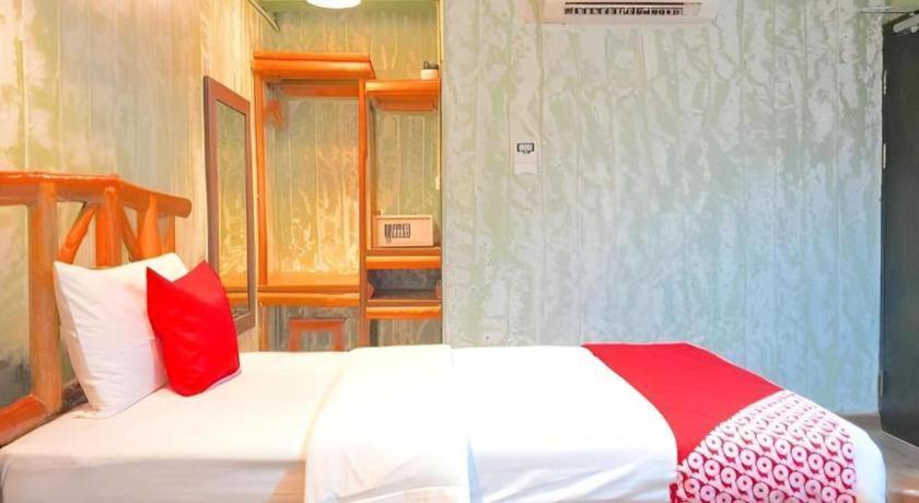 900 Inn Bintulu Dış mekan fotoğraf